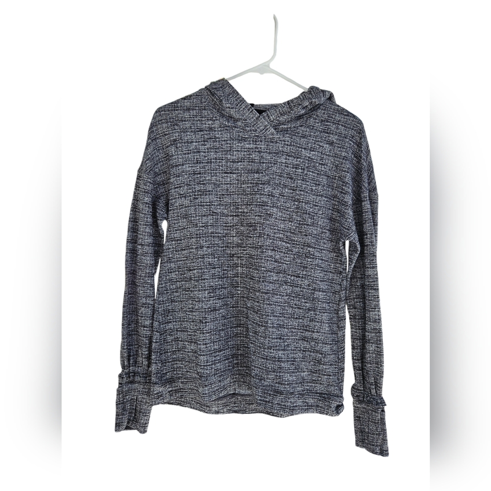 Gray lululemon pullover